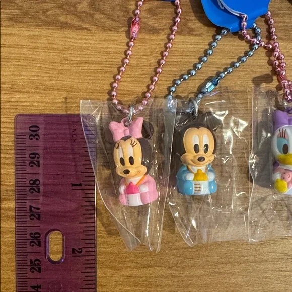 Set of 7 Disney Blue Tag Character Charm Collection (Brand New) - Picture 3 of 4